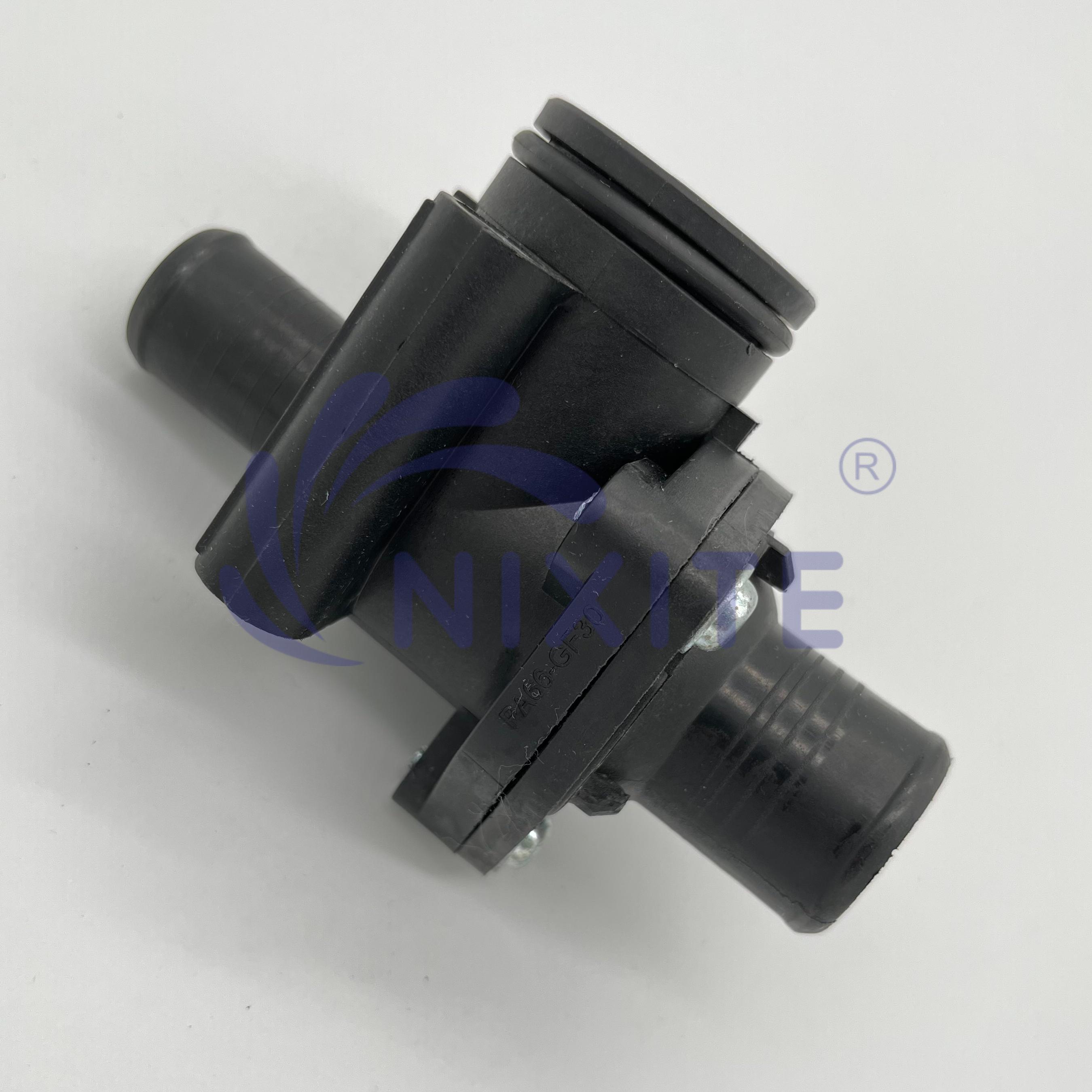 8833900, 358107, 2S7Q8A586AA, 2S7Q-BA586-AC Engine Coolant Thermostat Housing Assembly