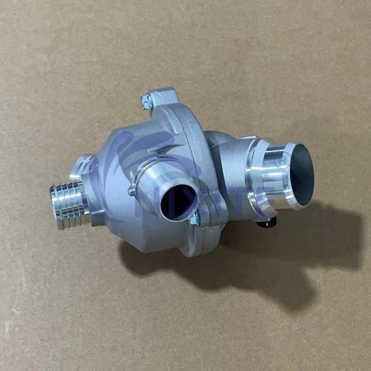 11537549476, 11537544788, 1153 7 536 655 Engine Coolant Thermostat Housing Assembly Aluminium