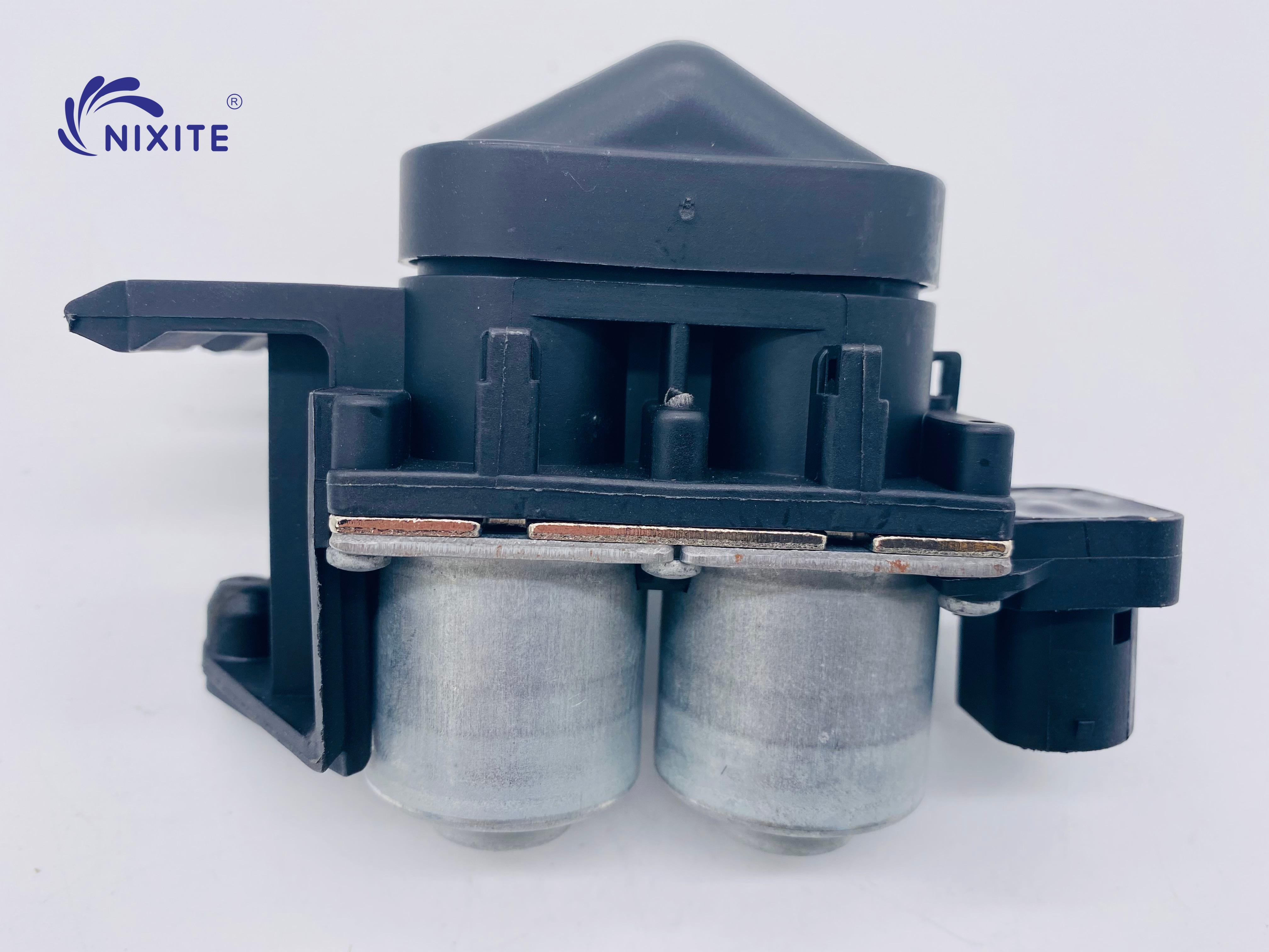 64118375792 Heater Valve for BMW