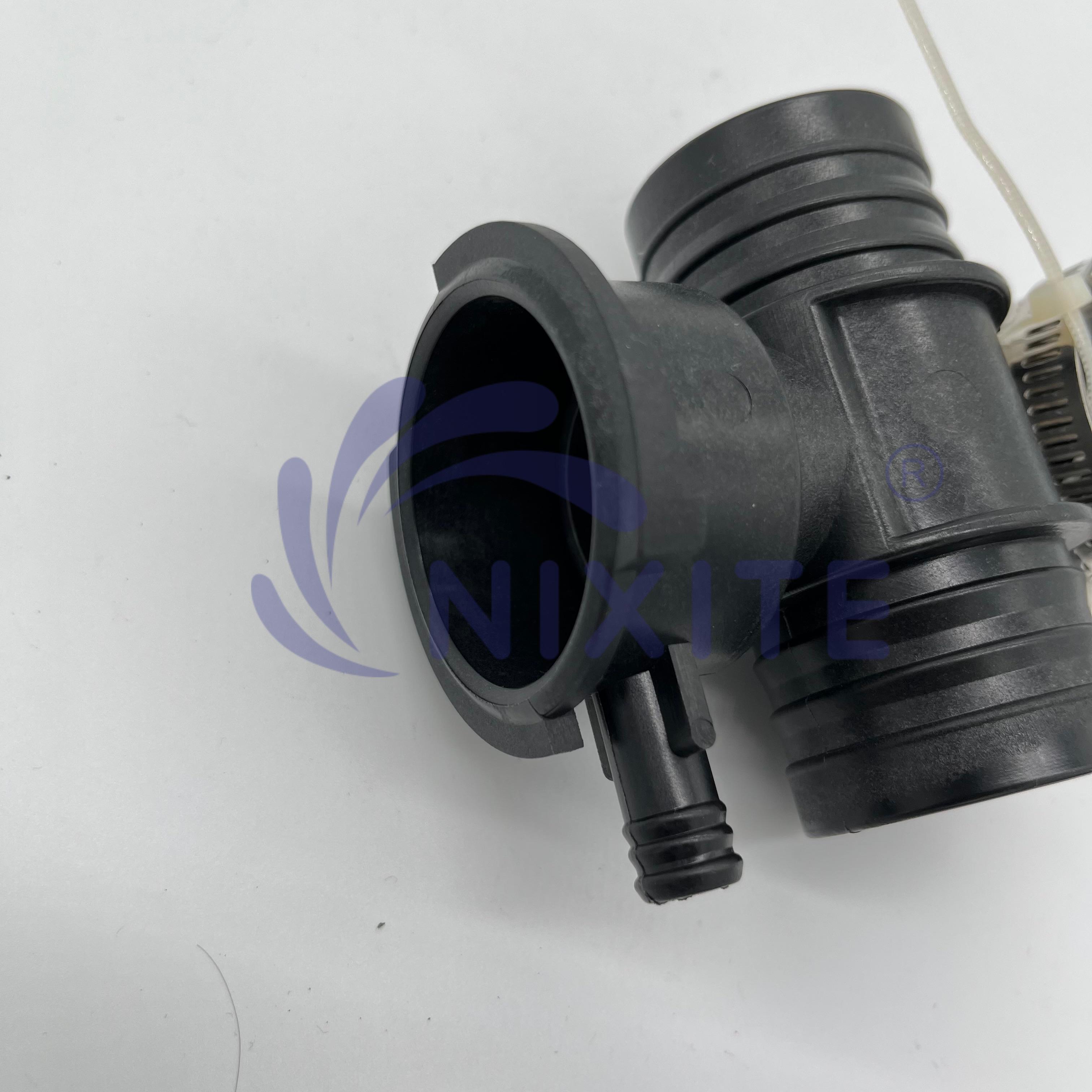 52028810AL, 52029193AF, 52029193AJ Engine Coolant Filler Neck Water Flange