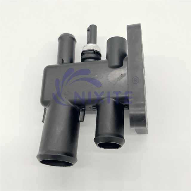 K2GE-8K556-AB, K2GE-8K556-AK Engine Coolant Thermostat Housing Water Flange