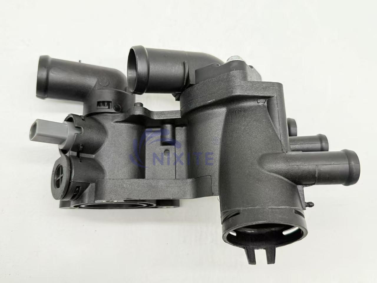 032 121 111AP, 032 121 111B, 032 121 111BG Engine Coolant Aluminium Thermostat Housing Assembly