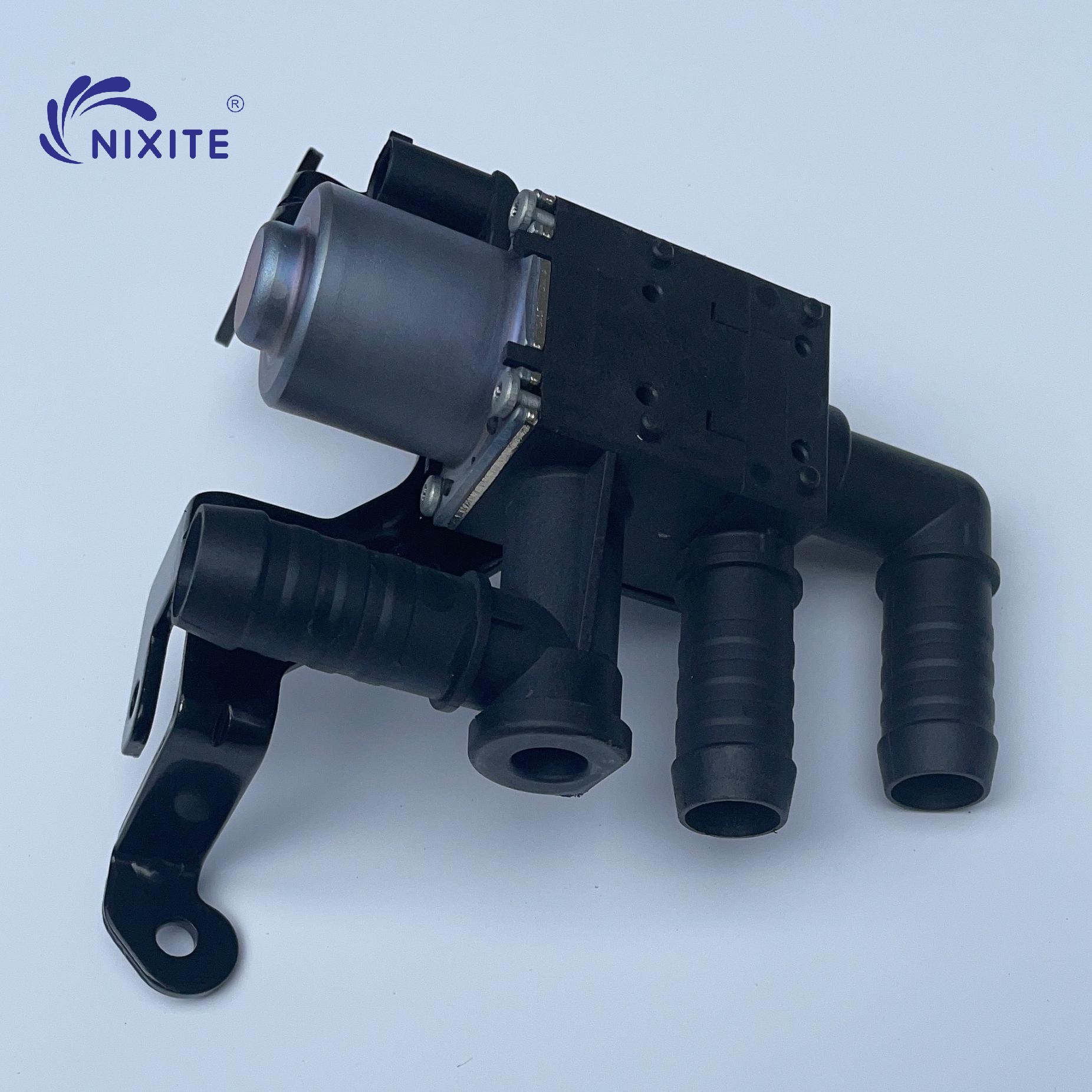 CT43-18C310-AB, CT4Z-18495-A Heater Valve for FORD