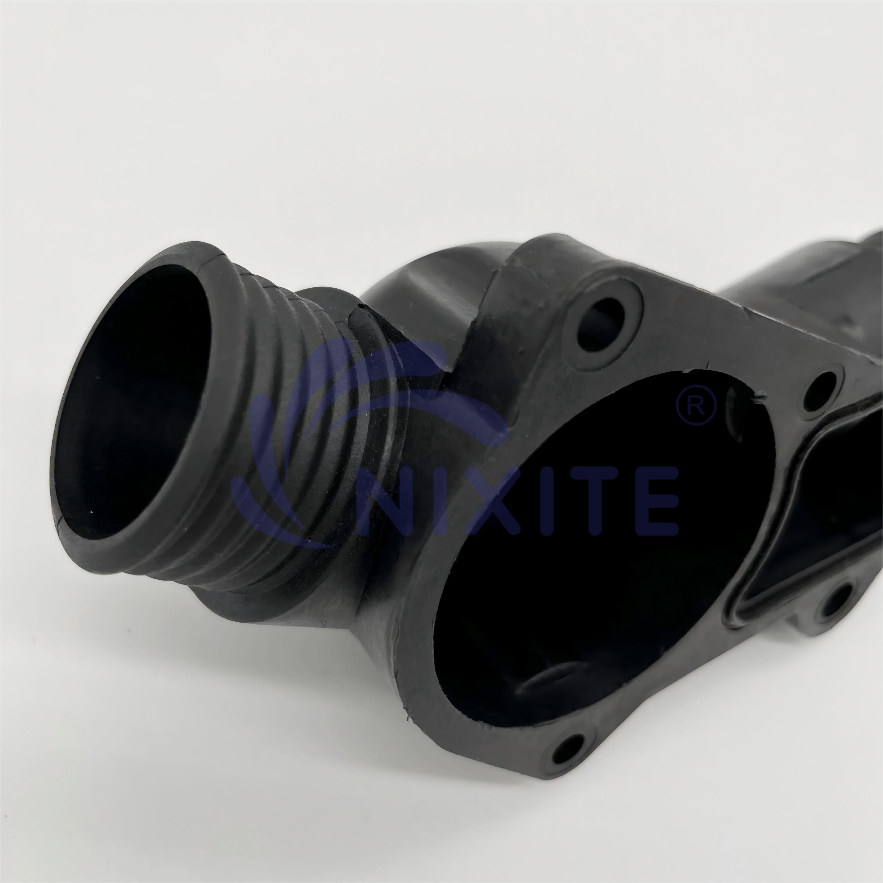 11531722531, 11531722853, 1722531 Engine Coolant Air Bleeder Water Flange