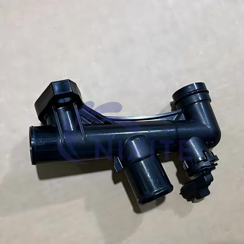 902-031, 3F1Z-8548-AB, 3F1Z-8548-AC Engine Coolant Thermostat Housing Water Flange