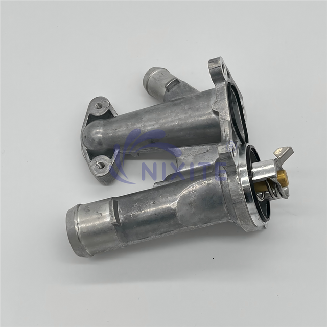 BM5Z8592B, BM5Z8592C, 1692915, 1709827 Engine Coolant Aluminium Thermostat Housing Assembly