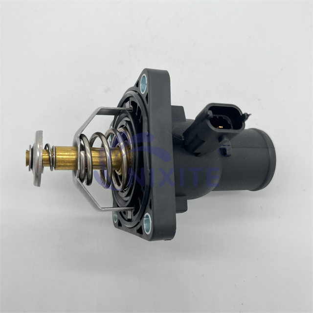 1338372, 209720370, 2503185 Engine Coolant Thermostat Housing Assembly for GM